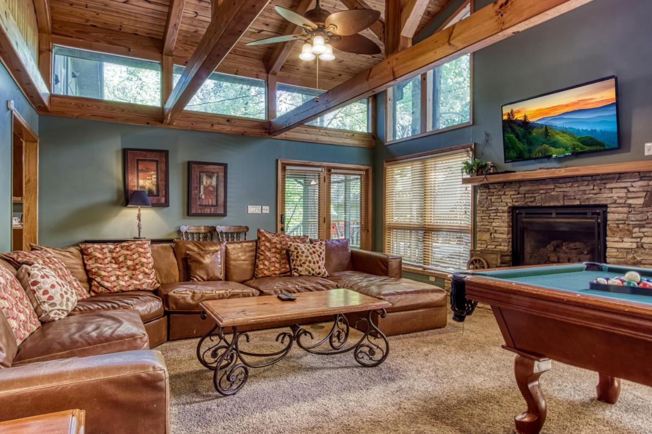 Mountain Lake Lodge, Hot Tub, Theater Room, 1089 Free Tickets Each Paid Day, Dollywood And More Sevierville Exterior foto